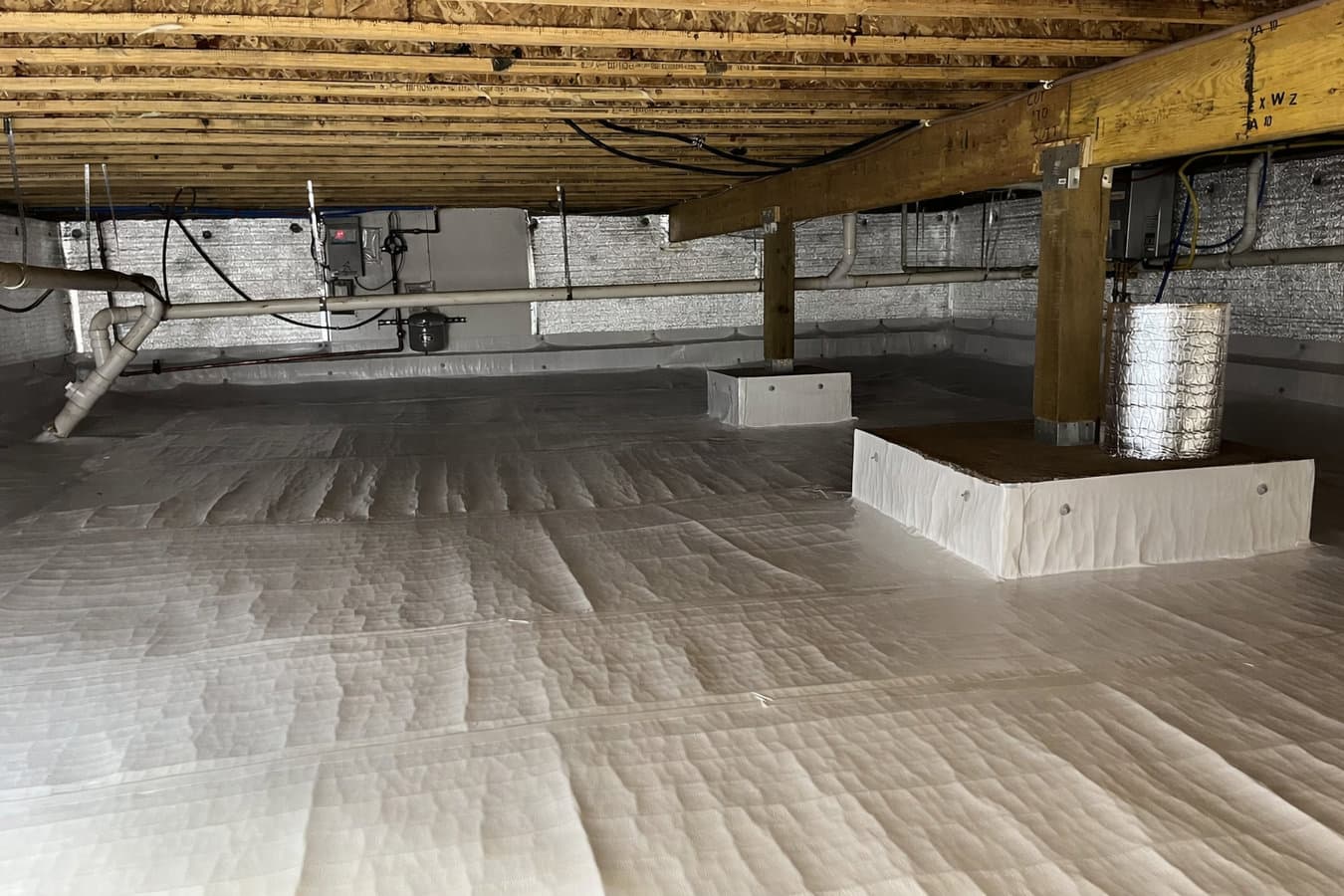 Crawl space vapor barrier in Sparks, NV